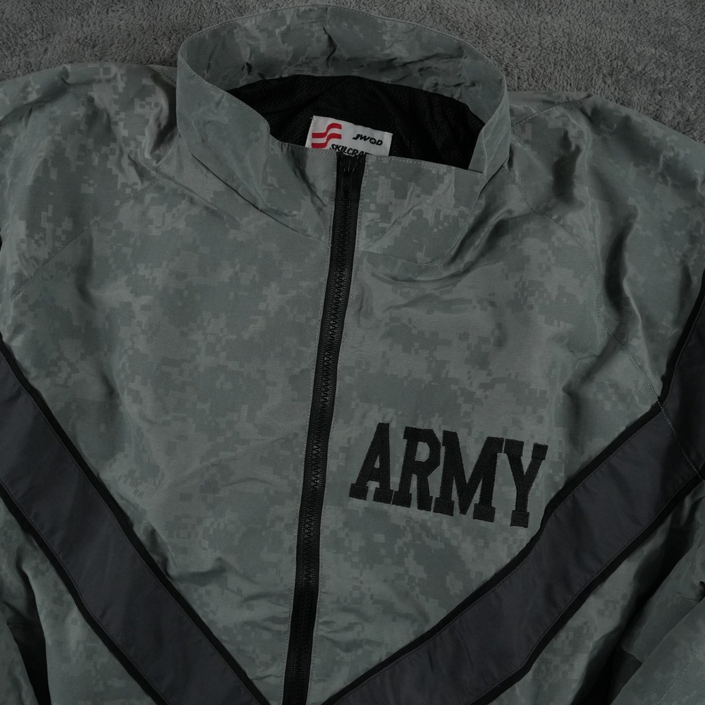 Skilcraft PFU Jacket Mens M Short Gray‎ Digital Camo Army Reflective V-Stripe